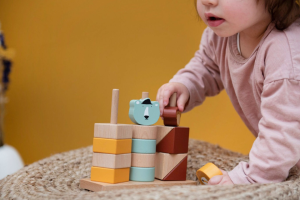 mesiej dat houten blokjes stapelt