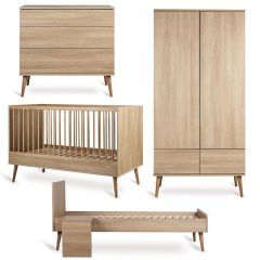 Flow babykamer: bed 70 x 140 cm + commode + kledingkast 2 deuren + Junior kit