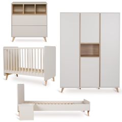 Loft babykamer: bed 60 x 120 cm commode + kledingkast XL 4 deuren + Junior kit