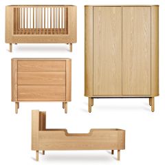 Yume babykamer: bed 70 x 140 cm + commode 3 lades + kledingkast vlakke deuren + Junior kit