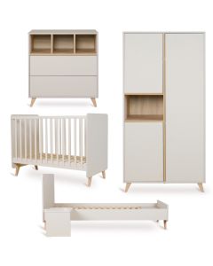 Loft babykamer: bed 60 x 120 cm commode + kledingkast 3 deuren + Junior kit
