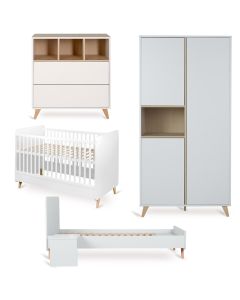 Loft babykamer: bed 70 x 140 cm commode + kledingkast 3 deuren + Junior kit