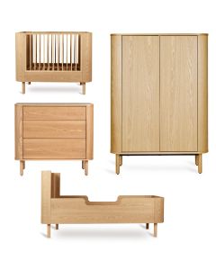 Yume babykamer: bed 70 x 110 cm + commode 3 lades + kledingkast vlakke deuren + Junior kit